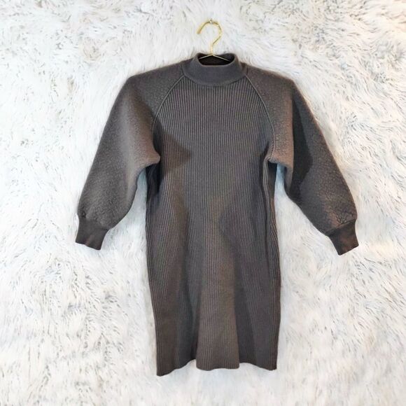 Vintage Laura Biagiotti wool sweater dress - Picture 5 of 7